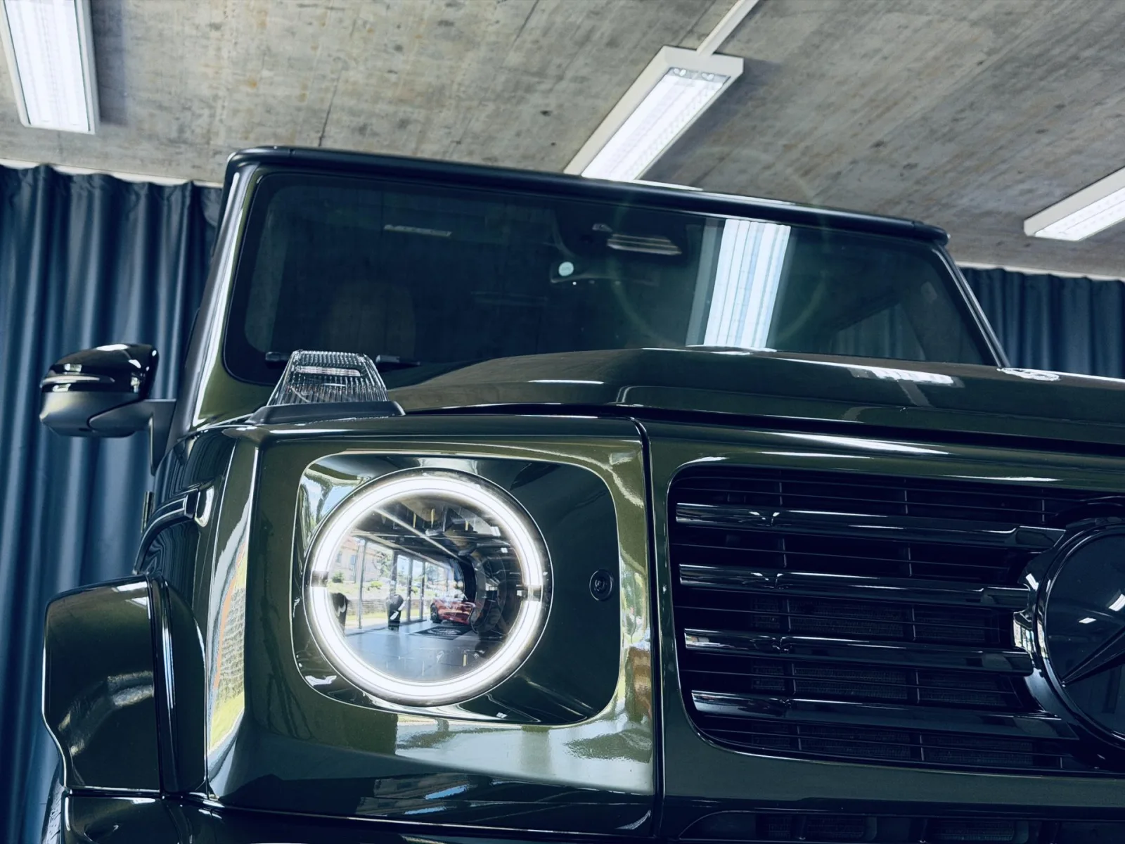 Detail světlometu Mercedesu třídy G